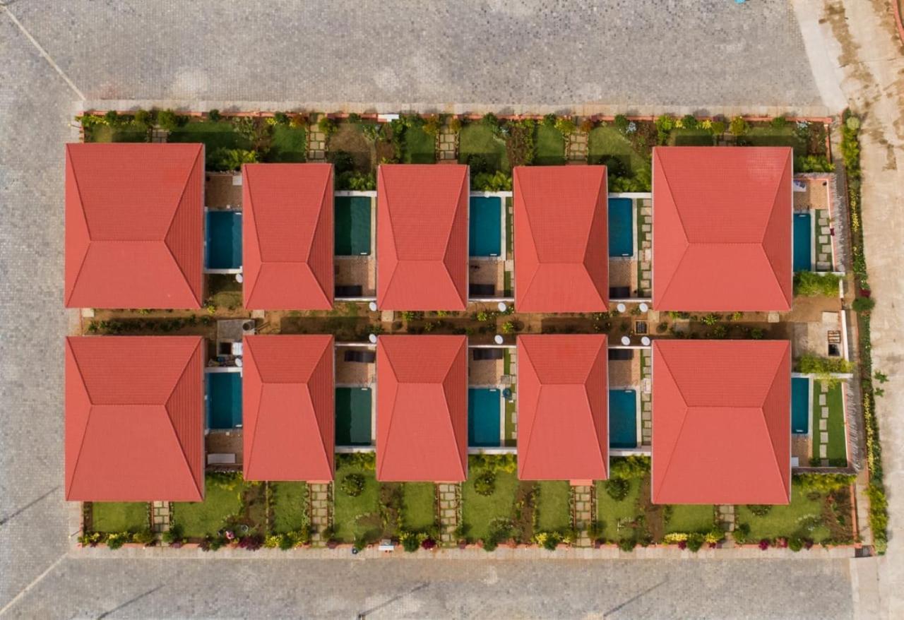 Sixth Element Hotel Kushalanagar Bagian luar foto